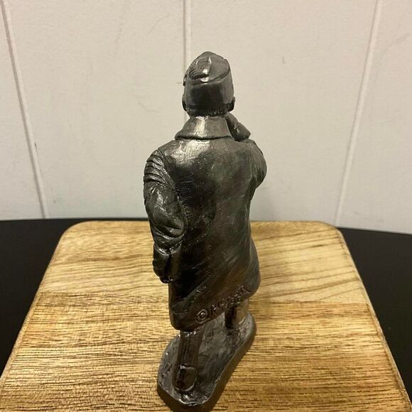 Vintage 1996 Pewter By Ricker Military Bugle Boy Michael Ricker Pewter With COA - Picture 5 of 7